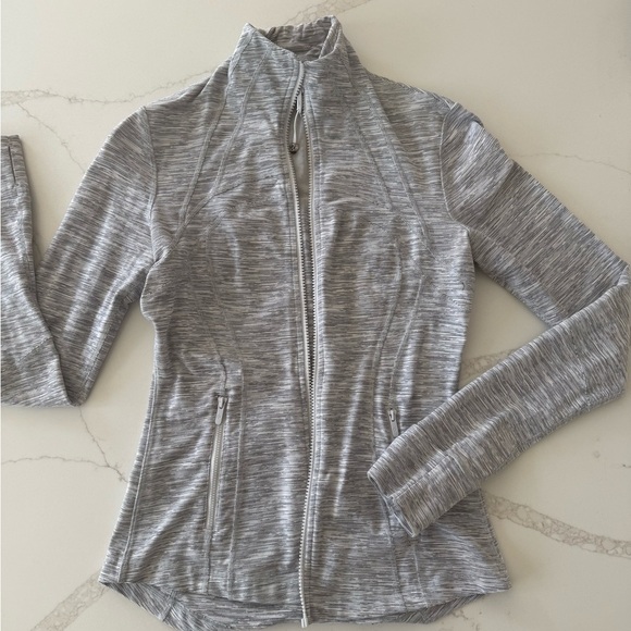 define jacket luon wee are from space nimbus battleship size 6 lululemon euc - Picture 1 of 10